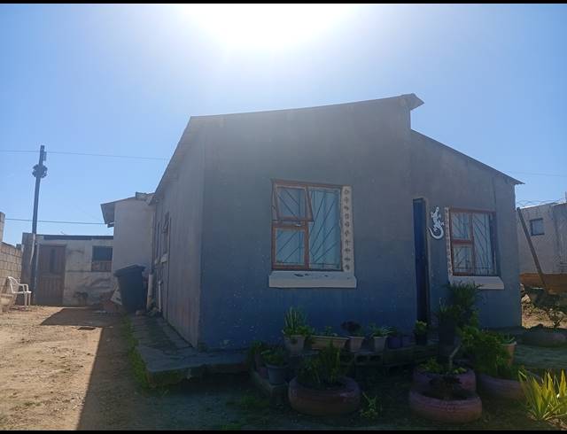 4 BEDROOM HOUSE FOR SALE IN GREENSFIELDS